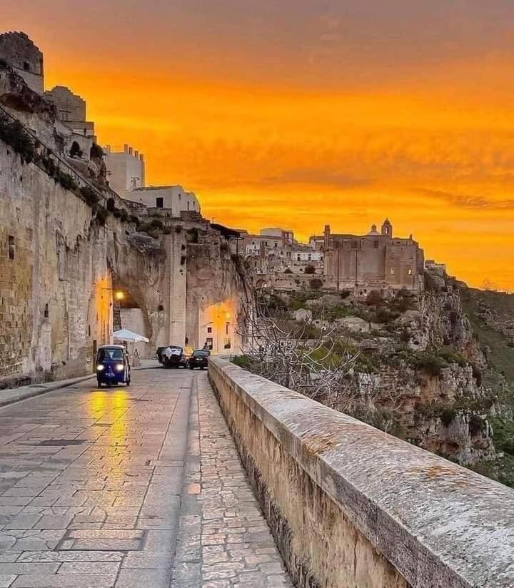 Martini Matera 2-Luxury Apartment エクステリア 写真